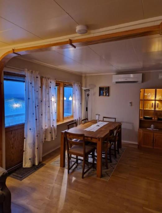 Grotfjord Villa Tromso Bagian luar foto